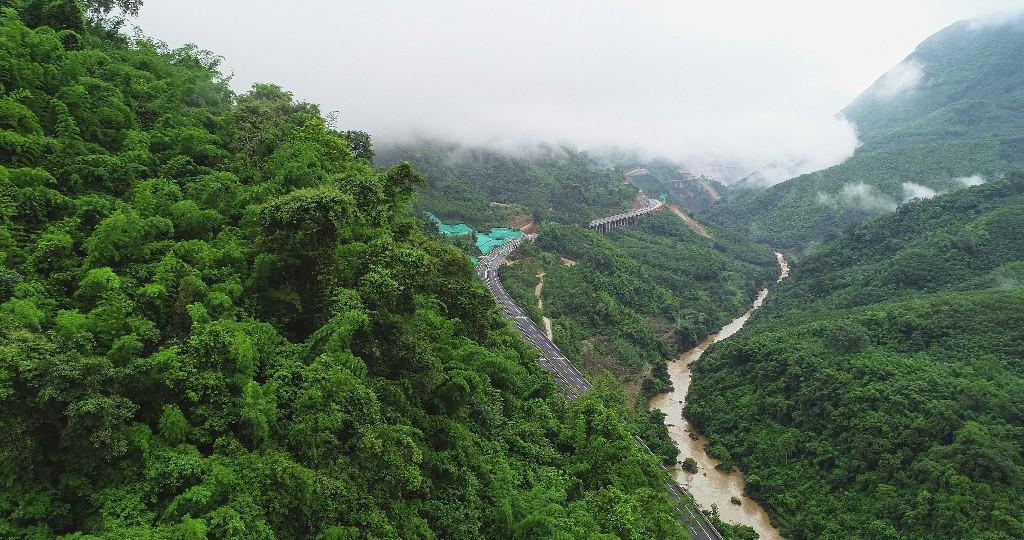 南伞镇交通新动态，发展助力地方繁荣